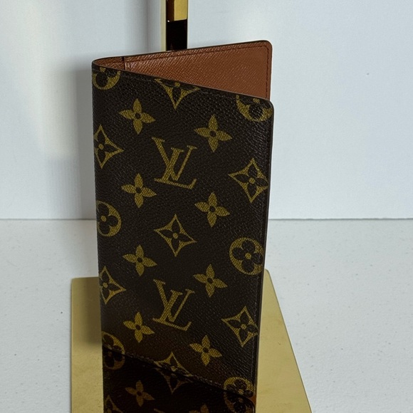 Louis Vuitton Brown and Gold Monogram Wallet - Picture 1 of 7